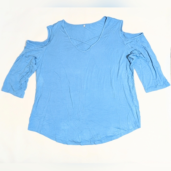 Amoretu Women's VNeck Criss Cross 3/4 Sleeve Could Shoulder Blouse Size: 2XL NWT - Picture 1 of 7